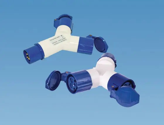 Caravan Electric hook up 2 way splitter